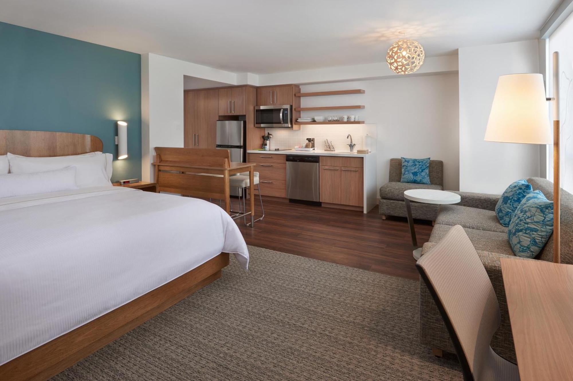 Element Toronto Airport Hotel Mississauga Bagian luar foto