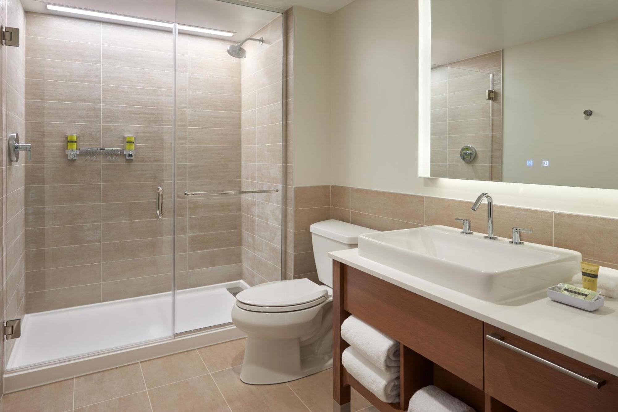 Element Toronto Airport Hotel Mississauga Bagian luar foto